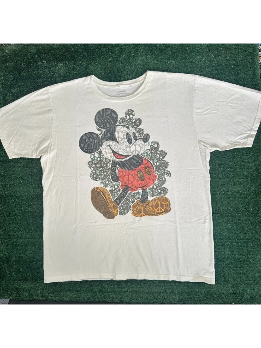 Mickey Mouse Peace Sign T-Shirt Disneyland Walt Disney World Boho Hippie WDW